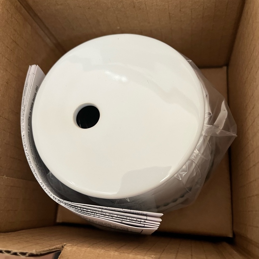Ceramic egg cooker